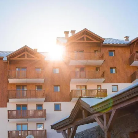 Pmr 2 Pers Avec Balcon Sud-est Et Acces Piscine, A 300m Des Pistes - Fr-1-504-341 *